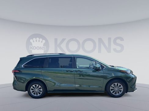 Used 2022 Toyota Sienna LE FWD image 8