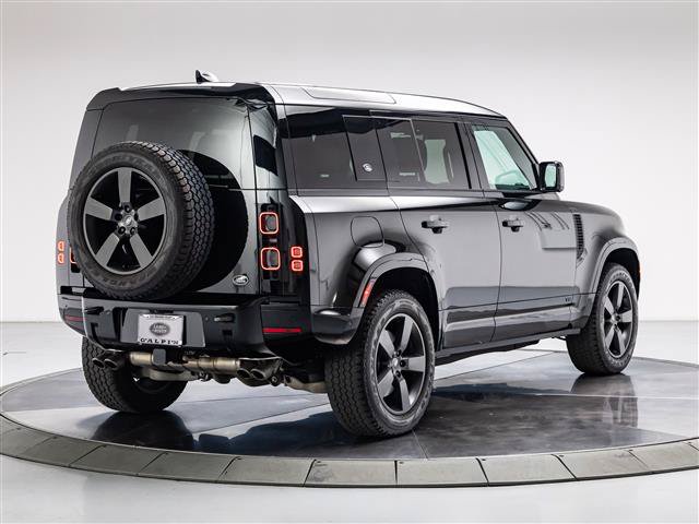 Used 2023 Land Rover Defender 110 V8 AWD/4WD image 8