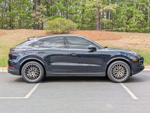Certified 2023 Porsche Cayenne S Platinum AWD/4WD image 32