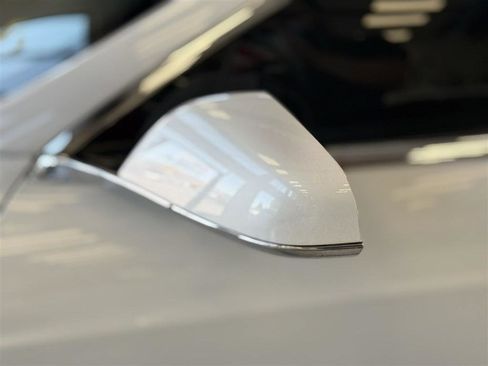 Used 2020 Tesla Model S AWD image 8