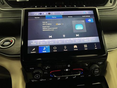 Used 2024 Jeep Grand Cherokee Limited image 39