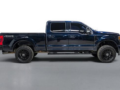 Used 2022 Ford F250 Lariat w/ Black Appearance Package AWD/4WD image 5
