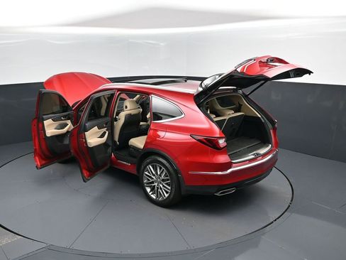 Used 2023 Acura MDX SH-AWD w/ Advance Package image 2