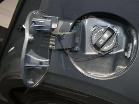 Used 2024 Hyundai Venue SEL FWD image 39