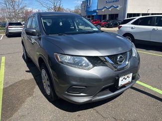 Used 2015 Nissan Rogue S video 1