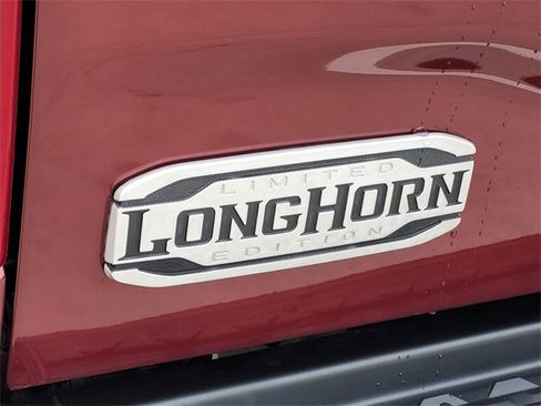 Used 2021 RAM 2500 Limited image 8