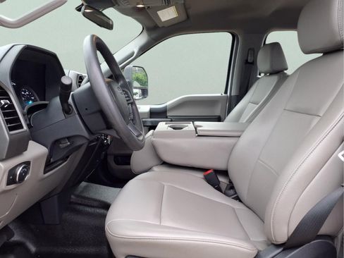 Used 2022 Ford F350 XL w/ Power Equipment Group AWD/4WD image 11