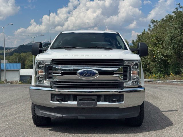 Used 2019 Ford F250 XL w/ STX Appearance Package AWD/4WD image 2