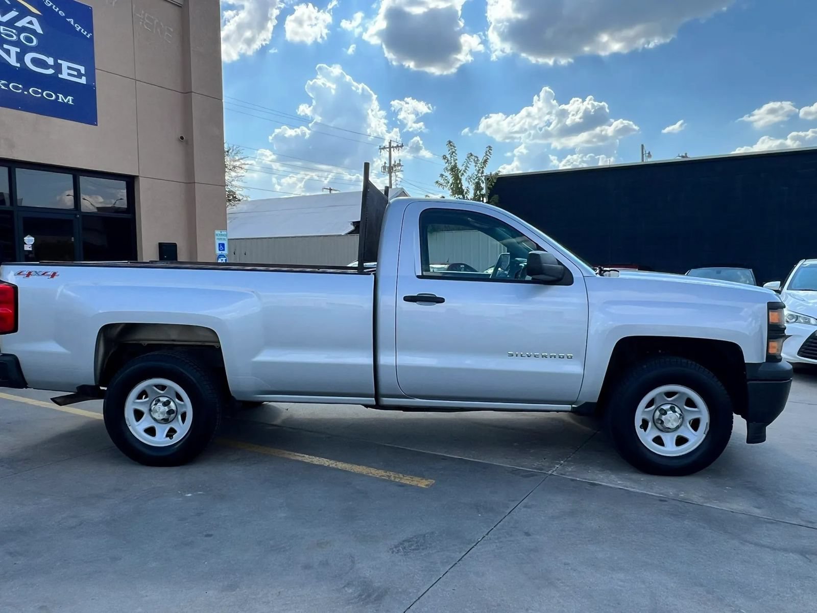 Used 2014 Chevrolet Silverado 1500 W/T w/ WT Convenience Package AWD/4WD image 2