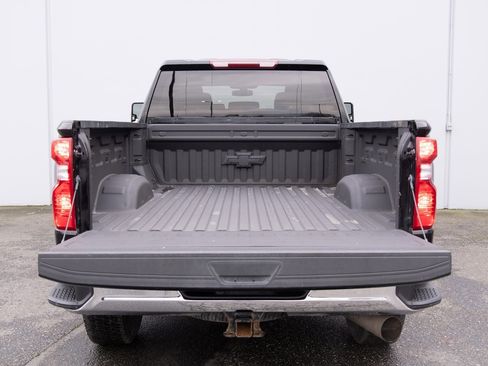 Used 2023 Chevrolet Silverado 3500 LT w/ Convenience Package image 22