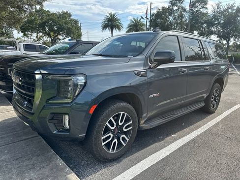 Used 2021 GMC Yukon XL AT4 w/ Rear Media and Nav Package AWD/4WD image 2