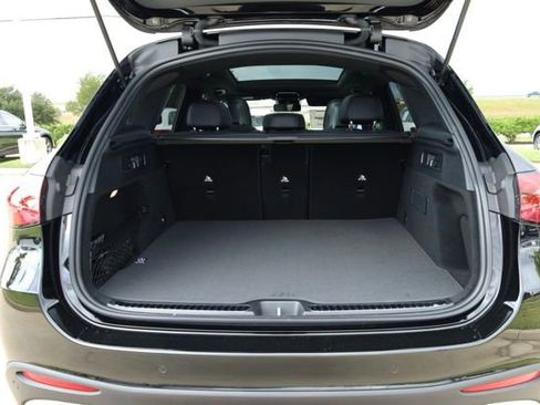 New 2026 Mercedes-Benz GLC 300 GLC 300 image 32