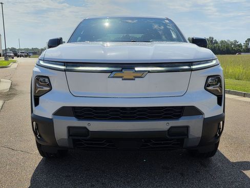 New 2026 Chevrolet Silverado EV LT AWD/4WD image 3