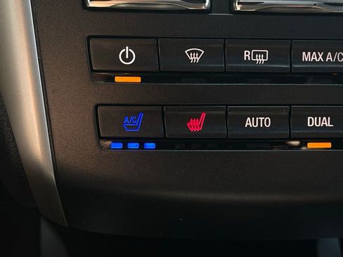 Used 2019 Lincoln MKC Reserve w/ MKC Climate Package AWD/4WD image 6