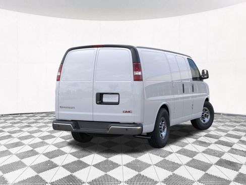New 2026 GMC Savana 2500 RWD image 8