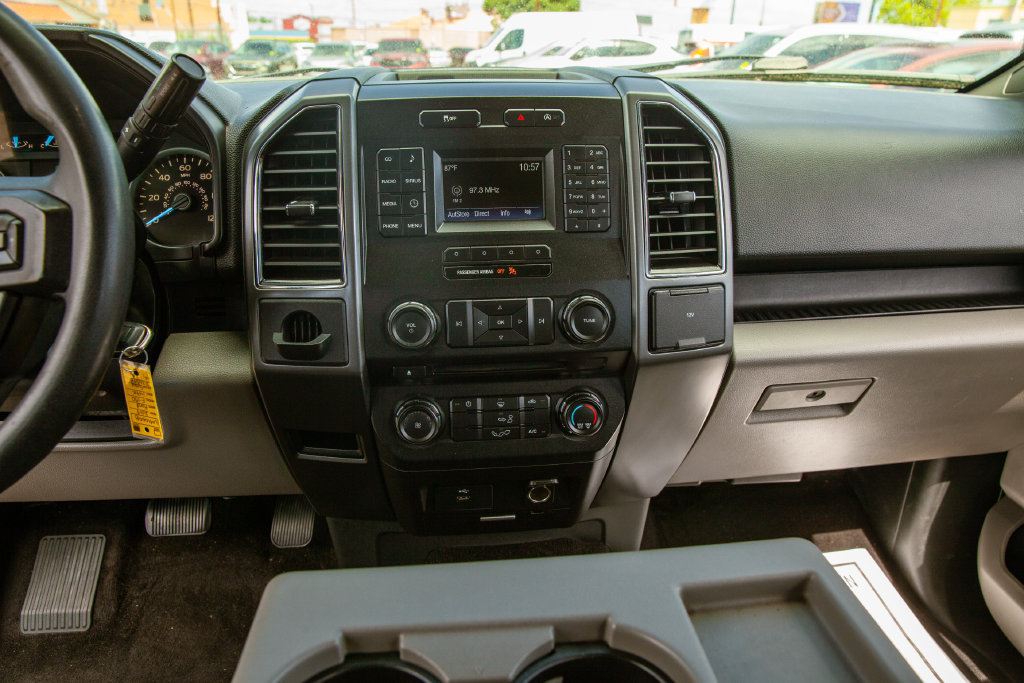 Used 2017 Ford F150 XLT RWD image 14