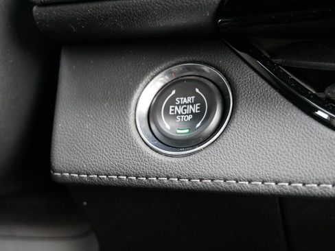 Used 2025 Buick Enclave Sport Touring AWD/4WD image 29