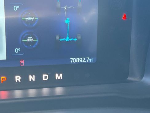 Used 2021 Ford Bronco Big Bend w/ Sasquatch Package image 15