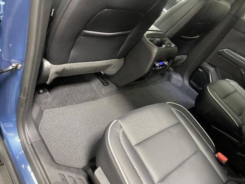 New 2026 GMC Acadia Denali FWD image 12