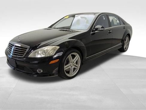 Used 2007 Mercedes-Benz S 550 4MATIC image 1