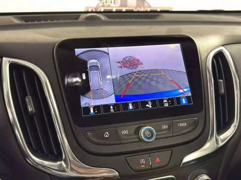 Used 2024 Chevrolet Equinox LT image 20