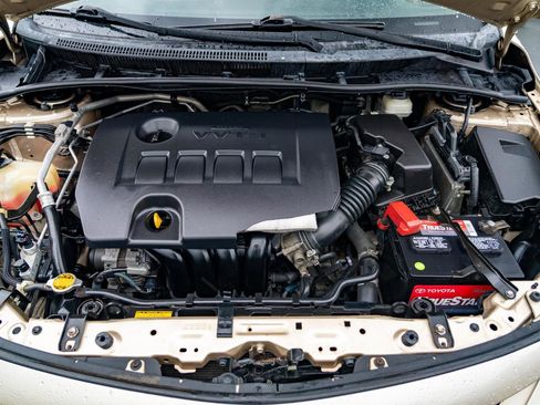 Used 2012 Toyota Corolla LE image 26