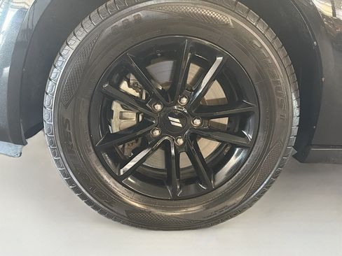 Used 2019 Dodge Grand Caravan GT FWD image 11