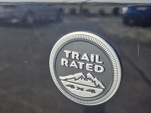 Used 2017 Jeep Wrangler Unlimited Sport image 13