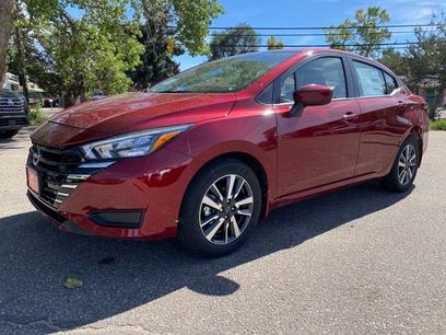 New 2025 Nissan Versa SV w/ Trunk Package