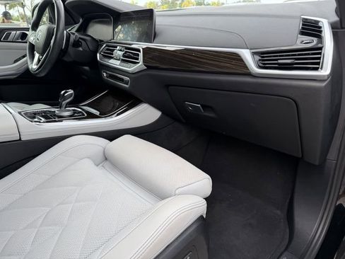 Certified 2023 BMW X5 xDrive40i image 13