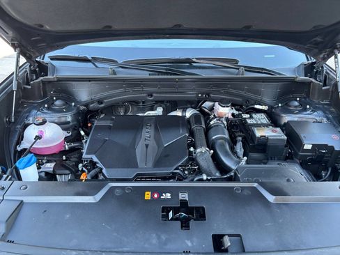 Used 2025 Hyundai Santa Fe SEL FWD image 34