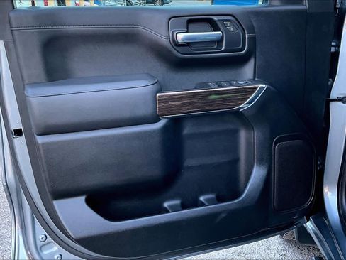 Used 2021 GMC Sierra 1500 Elevation image 21