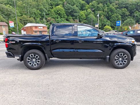 Used 2024 Chevrolet Colorado Z71 w/ Z71 Convenience Package 2 AWD/4WD image 7
