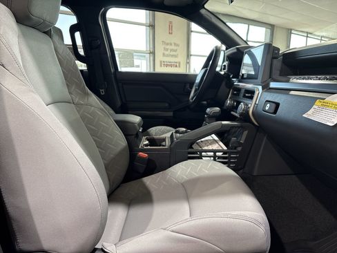New 2026 Toyota Tacoma SR5 AWD/4WD image 25