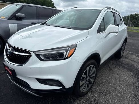 Used 2018 Buick Encore Essence AWD/4WD image 1