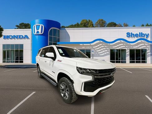 Used 2022 Chevrolet Tahoe Z71 w/ Off-Road Capability Package image 2