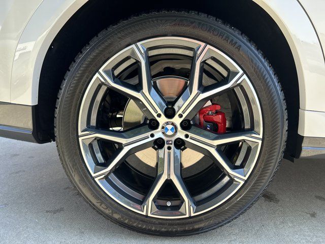 Certified 2023 BMW X6 xDrive40i w/ M Sport Package AWD/4WD image 27