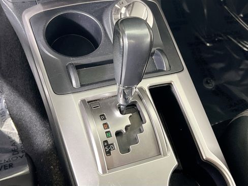 Used 2018 Toyota 4Runner SR5 image 16