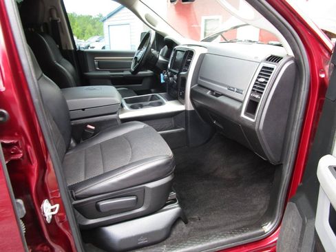 Used 2017 RAM 1500 Lone Star AWD/4WD image 30