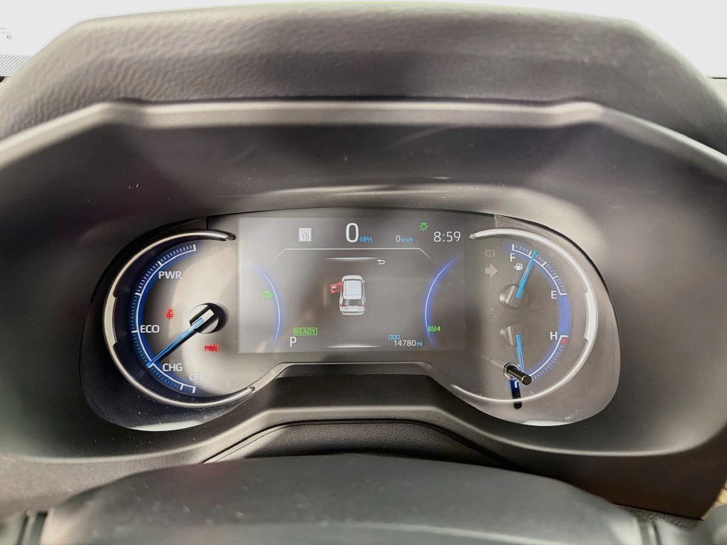 Used 2025 Toyota RAV4 XLE AWD/4WD image 18