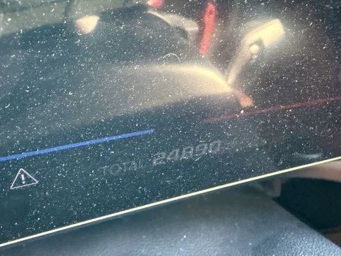 Used 2023 BMW M3 Competition w/ M Carbon Exterior Package image 4