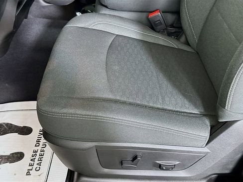 Used 2025 RAM 2500 Big Horn image 19