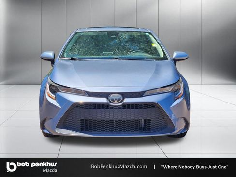 Used 2020 Toyota Corolla LE w/ LE Premium Package FWD image 22