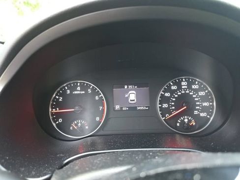 Used 2021 Kia Seltos S FWD image 12