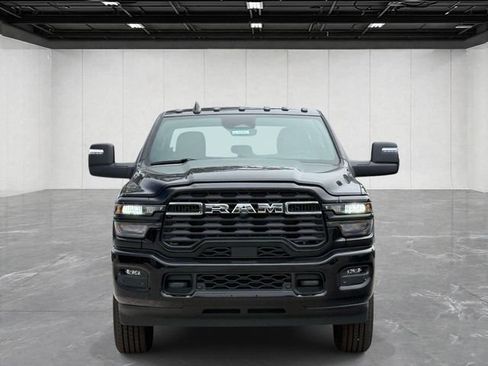 New 2026 RAM 2500 Big Horn AWD/4WD image 2