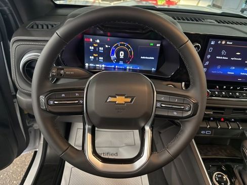 New 2026 Chevrolet Colorado LT image 12