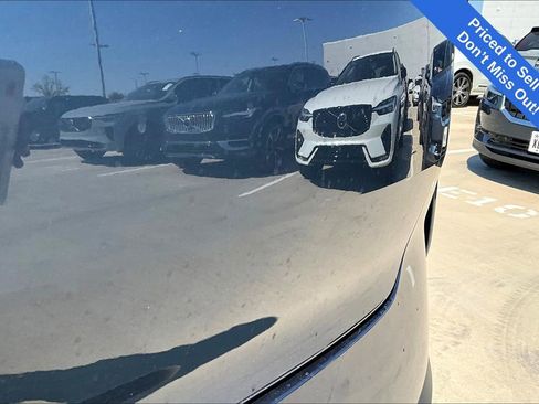 Used 2025 Polestar Polestar 3 image 40