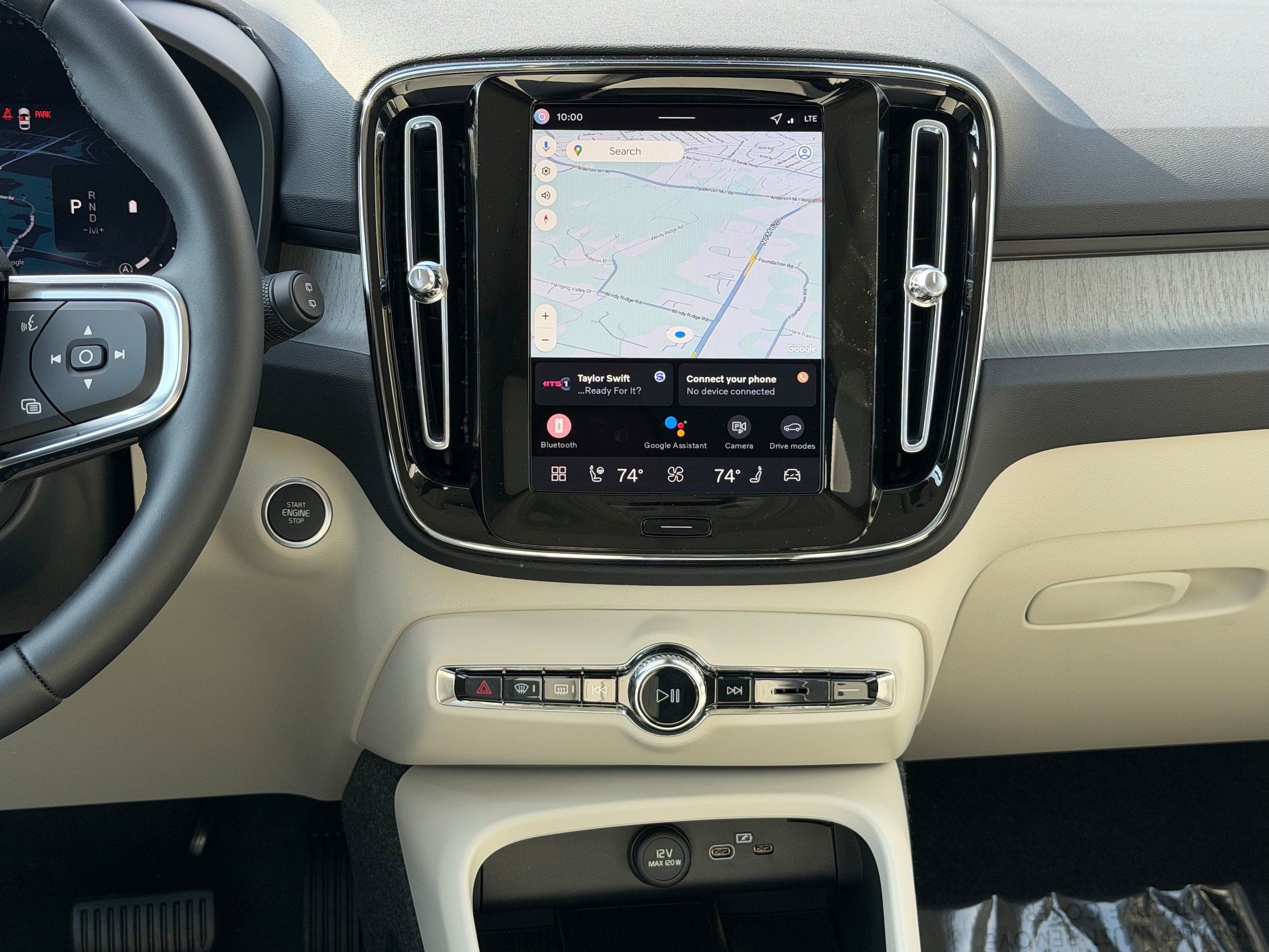 New 2026 Volvo XC40 B5 Plus w/ Protection Package Premier AWD/4WD image 12