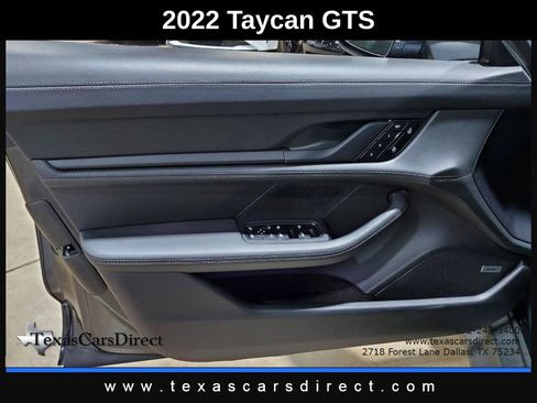 Used 2022 Porsche Taycan GTS image 9