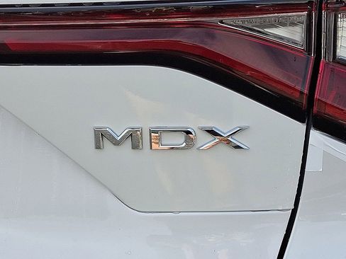 New 2026 Acura MDX SH-AWD image 5